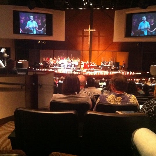 Foto tirada no(a) Irving Bible Church por Rick S. em 9/11/2011