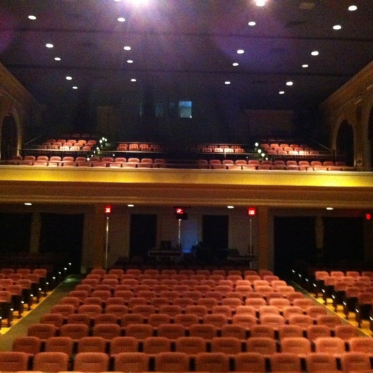 5/19/2012 tarihinde Shannon A.ziyaretçi tarafından Ridgefield Playhouse'de çekilen fotoğraf