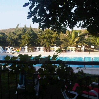 Foto diambil di Alaçatı Golden Resort oleh Serkan K. pada 8/28/2011