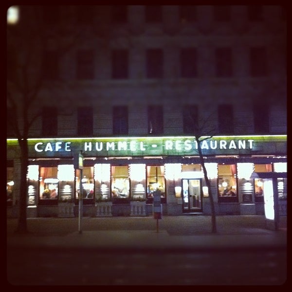 1/28/2012 tarihinde Robert-P. P.ziyaretçi tarafından Café Restaurant Hummel'de çekilen fotoğraf