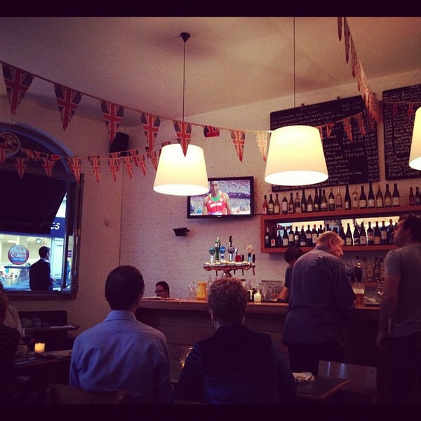 Photos at The Horseshoe Pub in Hampstead Town