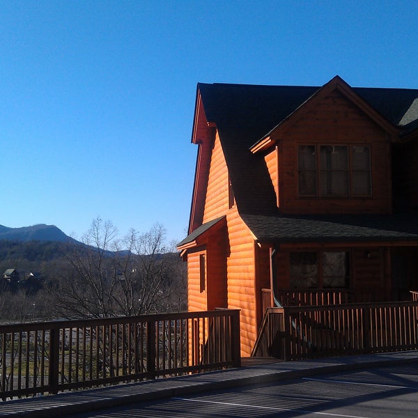 Photos At Big Bear Lodge 460 Rental Cabin By Cabin Fever Vacations