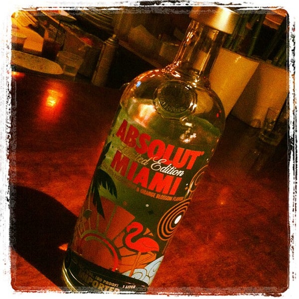 Photos at Kontiki Wine & Raw Bar Courtyard Shops at Wellington