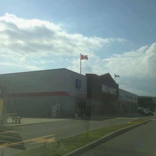 Photo taken at Walmart Grocery Pickup by Christine B. on 8/27/2011