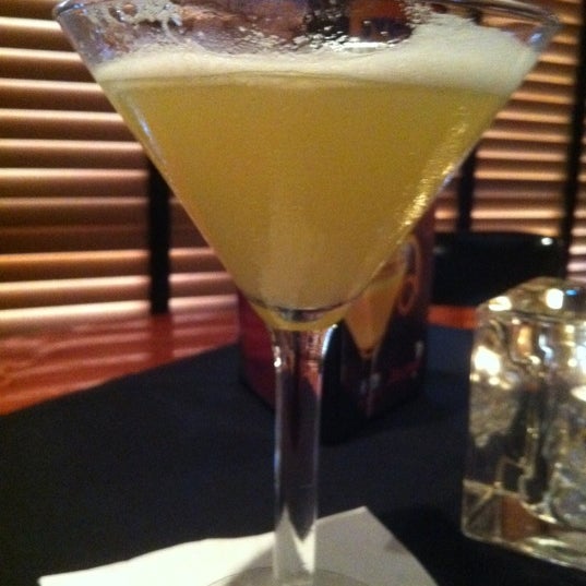 Photo taken at Sullivan&#39;s Steakhouse by Tricia F. on 12/3/2011