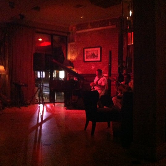 Photo taken at Tommy&#39;s Wine Bar by Jessica F. on 9/2/2012