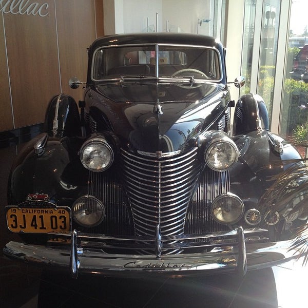 St. Claire Cadillac (Now Closed) Car Dealership