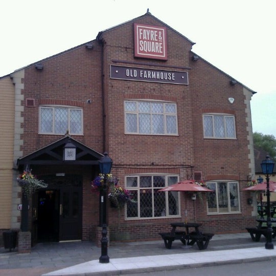 Old Farmhouse Pub In Scunthorpe Old Farmhouse Pub In Scunthorpe