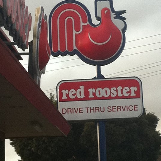 Аксель блейз огненный петух. Петух разноцветный. Петух с красным хвостом. Красивый петух. Петушки петуханчики варг.