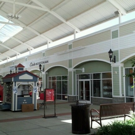 Photo taken at Tanger Outlets Pittsburgh by Tawfiq A. on 7/2/2012