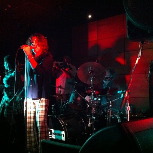 Foto tirada no(a) The Fox Jazz Cafe por Eric C. em 1/21/2012