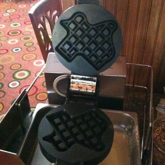 The Texas waffle iron is definitely back in business!