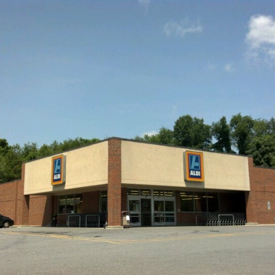 food lion morganton nc phone number