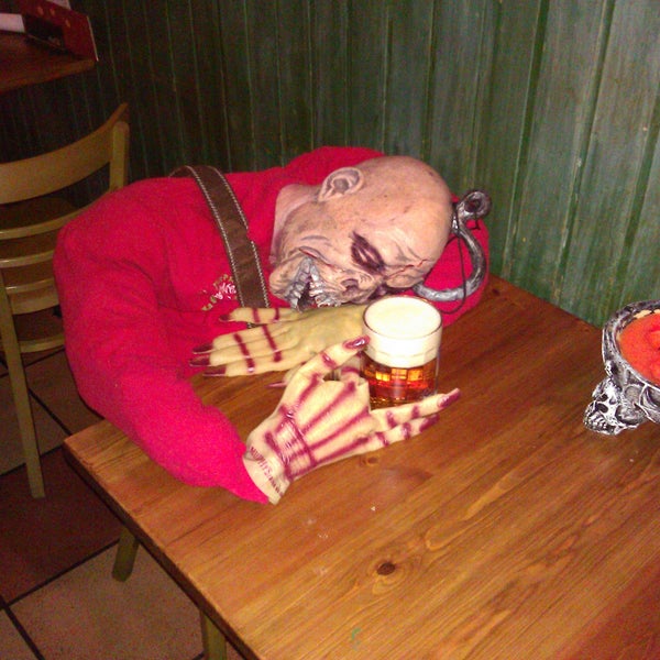 Foto tomada en La Casa de la Cerveza  por Merthyn el 11/29/2011