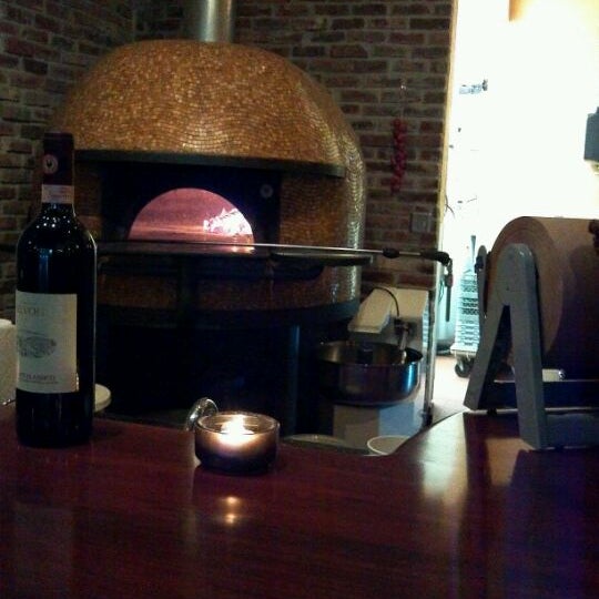 Photo taken at Bavaro&#39;s Pizza Napoletana &amp; Pastaria by Jenni D. on 10/6/2011