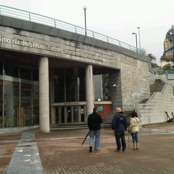 4/7/2012 tarihinde Antonia S.ziyaretçi tarafından Itsasmuseum Bilbao'de çekilen fotoğraf