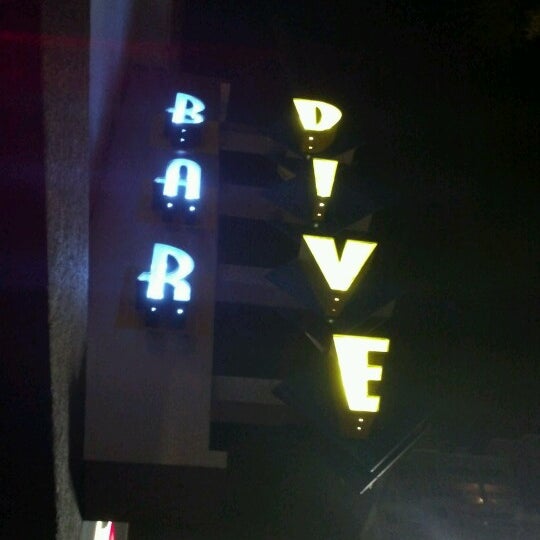 Dive bar Downtown Jacksonville 331 E Bay St