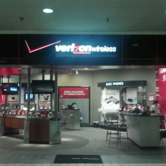 Free 4G LTE smartphones available with new lines or upgrades... Ask for Ryan at the Verizon store!