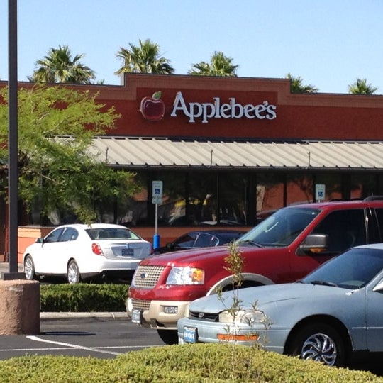 Applebee's Grill + Bar American Restaurant