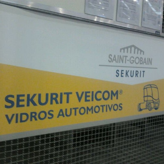 Photo taken at Saint-Gobain Sekurit (Modular Autover) by Marcel A. on 4/23/2012