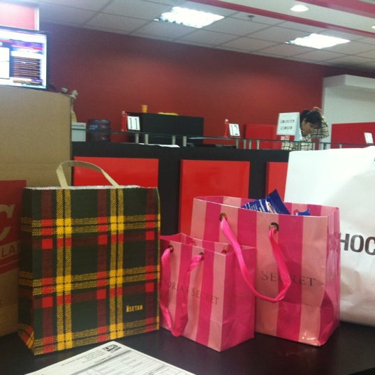 lbc-orchard-road-lucky-plaza-304-orchard-rd