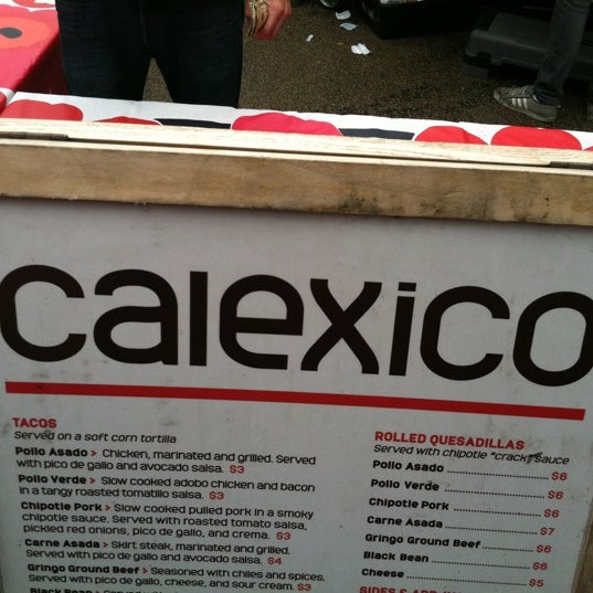 Снимок сделан в Calexico Cart пользователем Shomi P. 5/9/2012