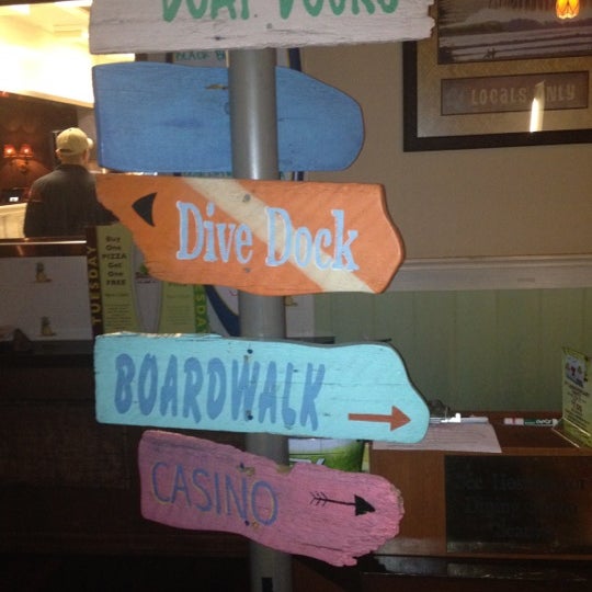 Foto scattata a Balboa Pizza da Aimee 🎶👊 il 7/10/2012