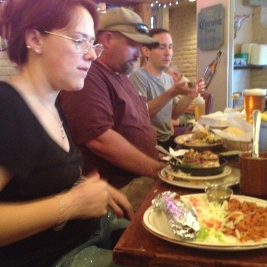 Photo taken at Papa Felipe&#39;s Mexican Restaurant by Dan L. on 8/30/2012