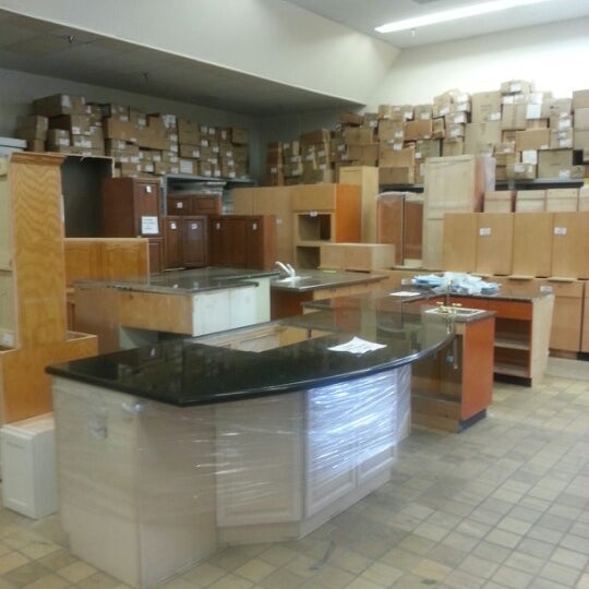 Habitat For Humanity Restore Vintage and Thrift Store in Houston