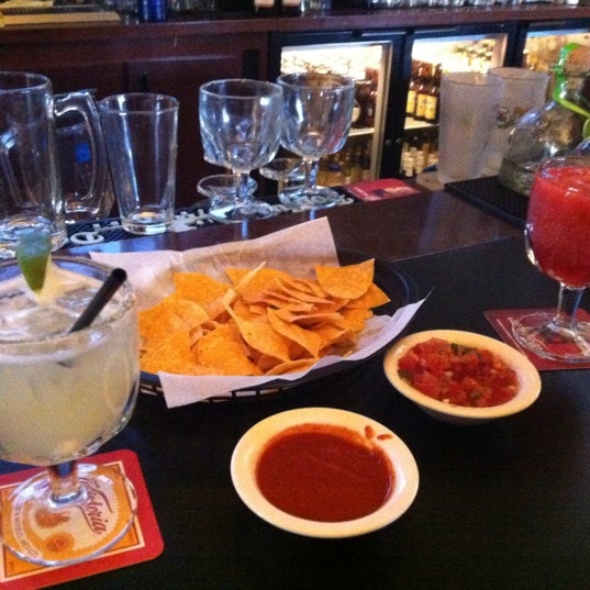 Foto diambil di Murrieta&#39;s Mexican Restaurant and Cantina oleh Keith B. pada 3/4/2012
