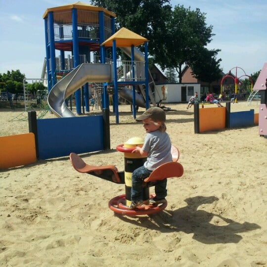 Get Hingen Free HD Hingen