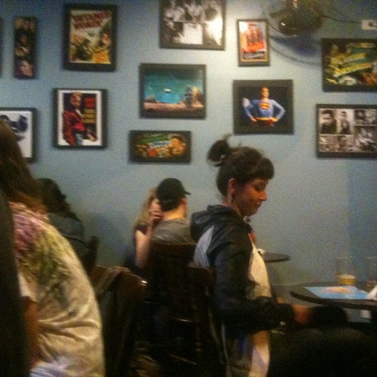 9/7/2012にCelinha C.がRock&#39;a Burgerで撮った写真