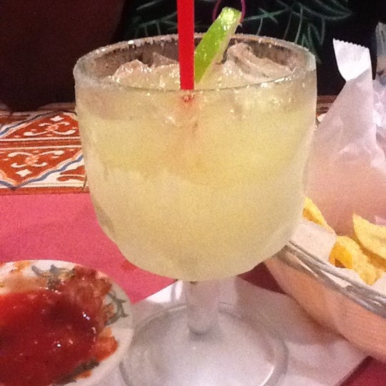 Photo taken at Azteca Mexican Restaurant Matthews by CLAUDIA F. on 5/16/2012