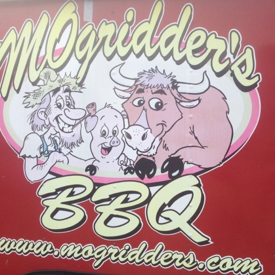 Photo prise au Mogridder&#39;s BBQ par Mogridders le8/20/2012