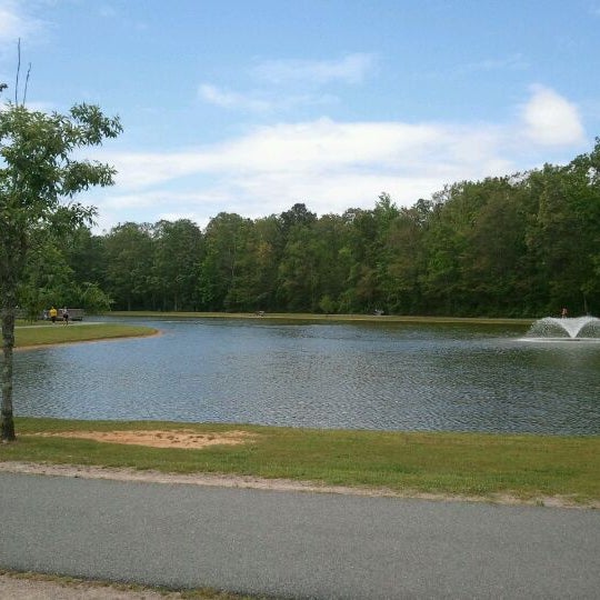 Dorey Park Trail in Richmond