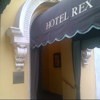 Photo taken at Hotel Rex San Francisco by tomo s. on 7/17/2011