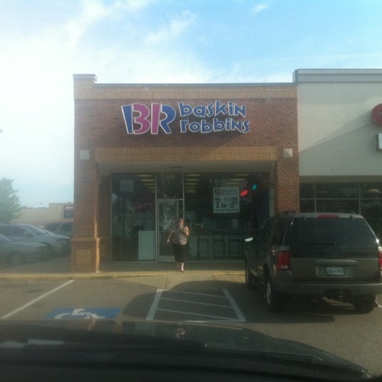 Baskin Robbins 8057 Us Highway 64 Ste 106