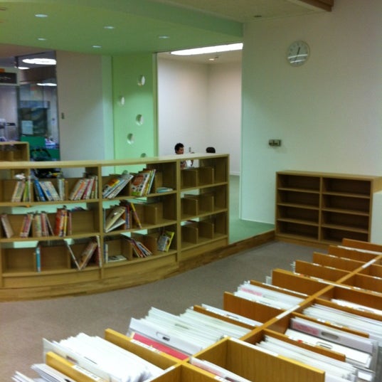 Photos At 各務原市立中央図書館 Library