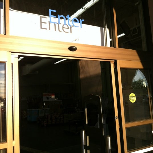 Walmart Supercenter Brawley'de Hipermarket'da fotoğraflar