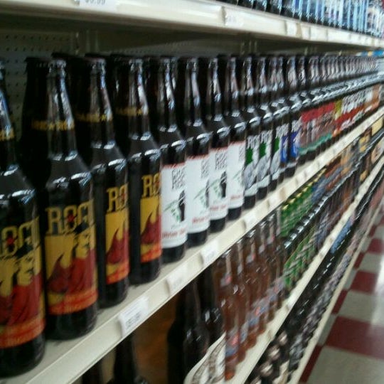 Lee's Discount Liquor Centennial Hills 7 tips from 413 visitors