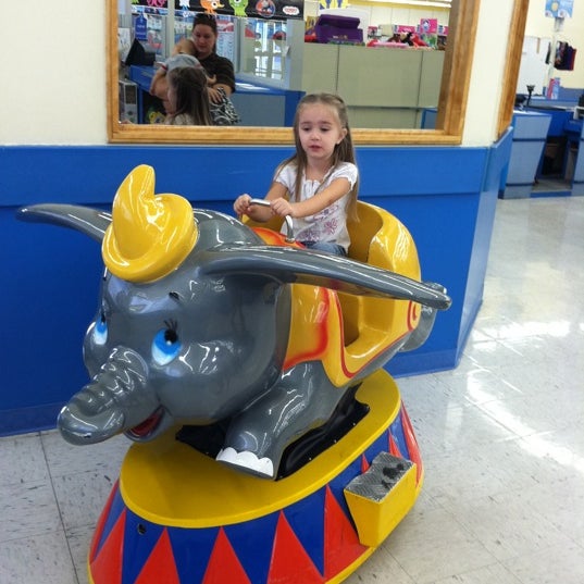toys r us carousel