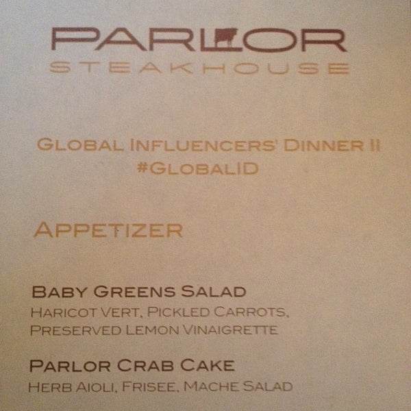 รูปภาพถ่ายที่ Parlor Steak and Fish โดย james l. เมื่อ 6/20/2012
