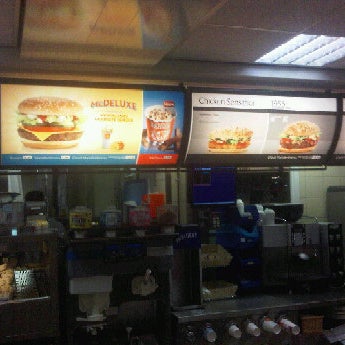 Photo prise au McDonald&#39;s par Arno G. le11/1/2011