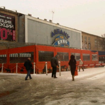 3/29/2012 tarihinde Alexander M.ziyaretçi tarafından КРК «Премьер»'de çekilen fotoğraf