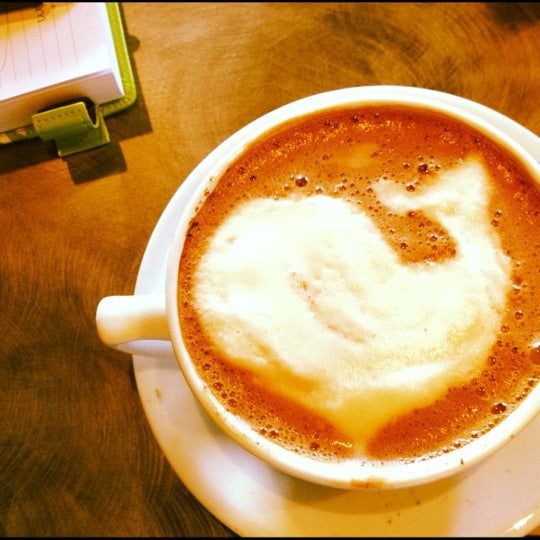 Foto diambil di Chazzano Coffee Roasters oleh Melissa B. pada 6/12/2012