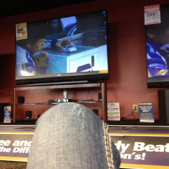 Photos At Aarons Rent To Own Furniture Home Store In Hinesville