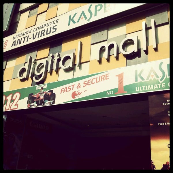 Foto diambil di Digital Mall PJ oleh حاج ا. pada 6/29/2012