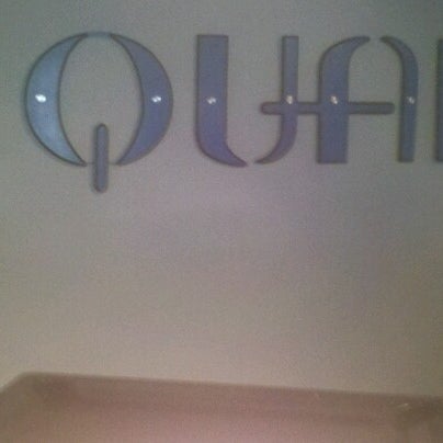 รูปภาพถ่ายที่ Quad Recording Studios โดย Jonny-nyc S. เมื่อ 6/20/2012