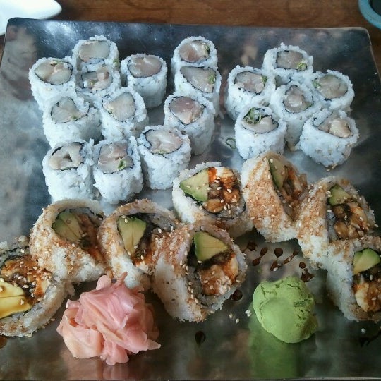Снимок сделан в Coast Sushi Bar пользователем Martha R. 7/2/2012
