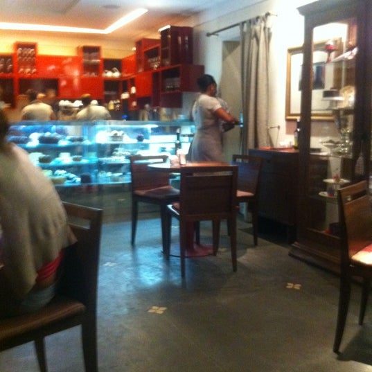 รูปภาพถ่ายที่ Tortarelli Café โดย Daniel F. เมื่อ 11/16/2011
